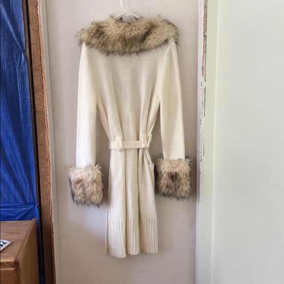 Boston Proper Cream Long Sweater with fur detail - Picture 2 of 2